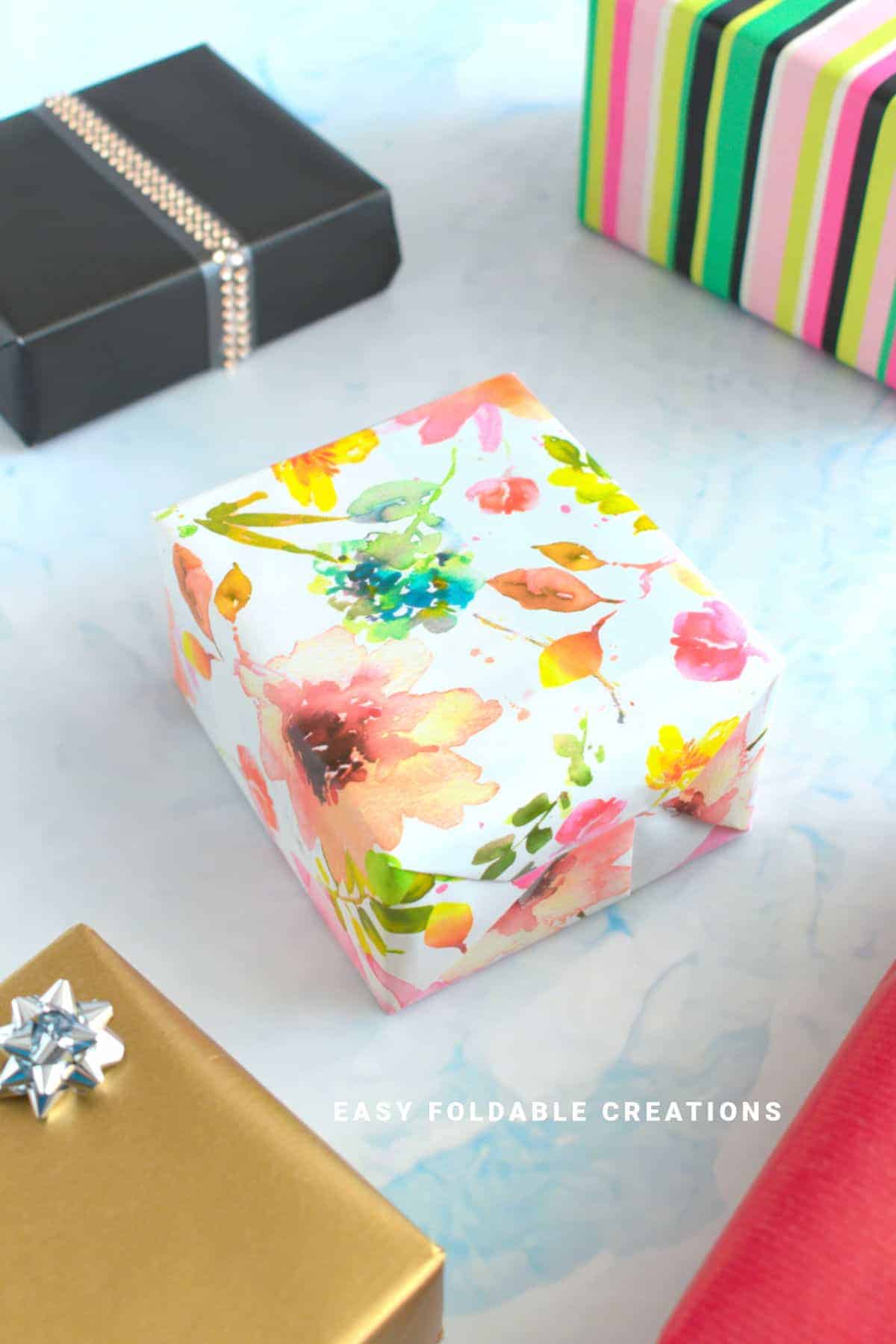Minimalist gift wrapping.