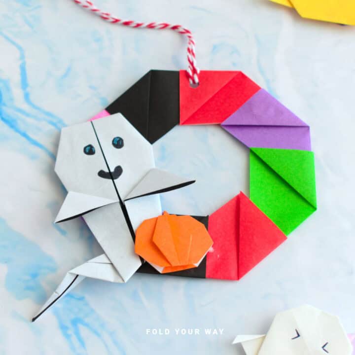 Origami wreath.